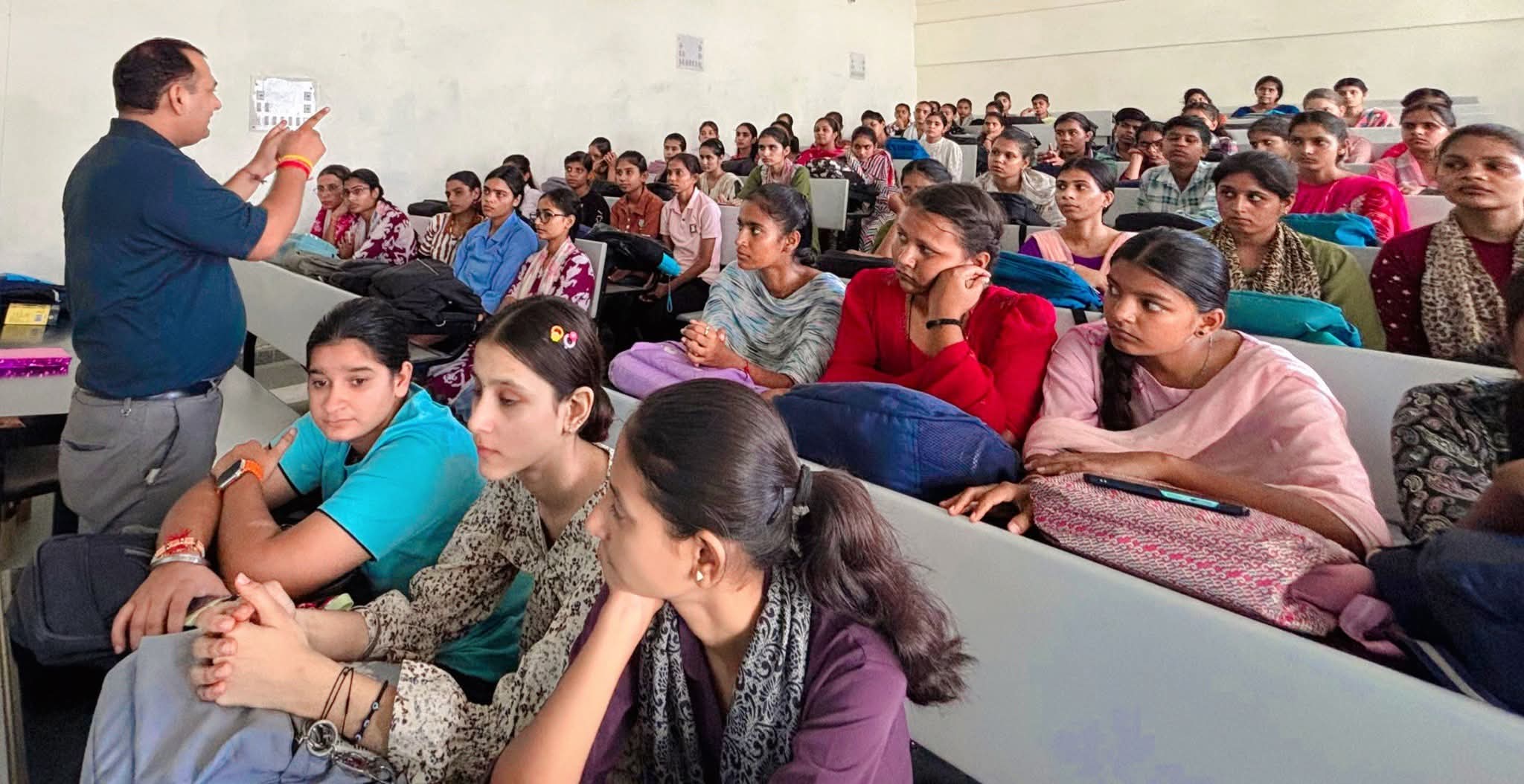 Seminar on Career Growth in AI at PIG College, Jind 